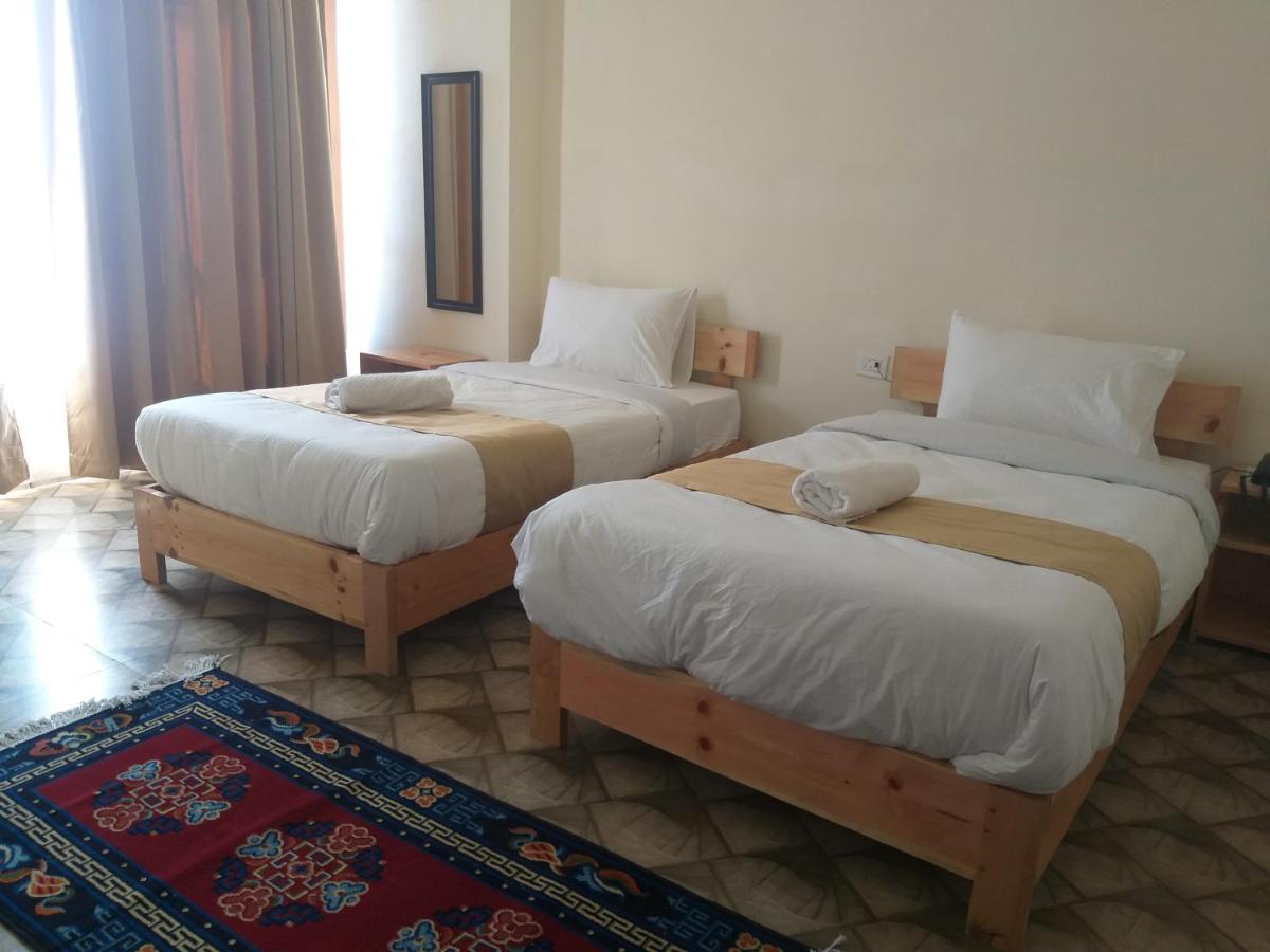 Hotel Wonder Hill photo