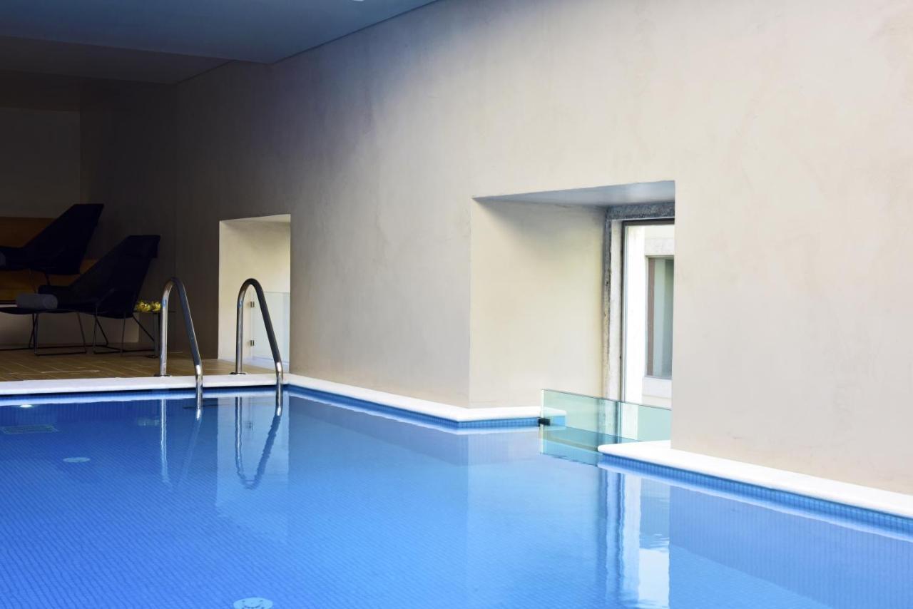 Heated swimming pool: Pousada de Lisboa - Small Luxury Hotels Of The World