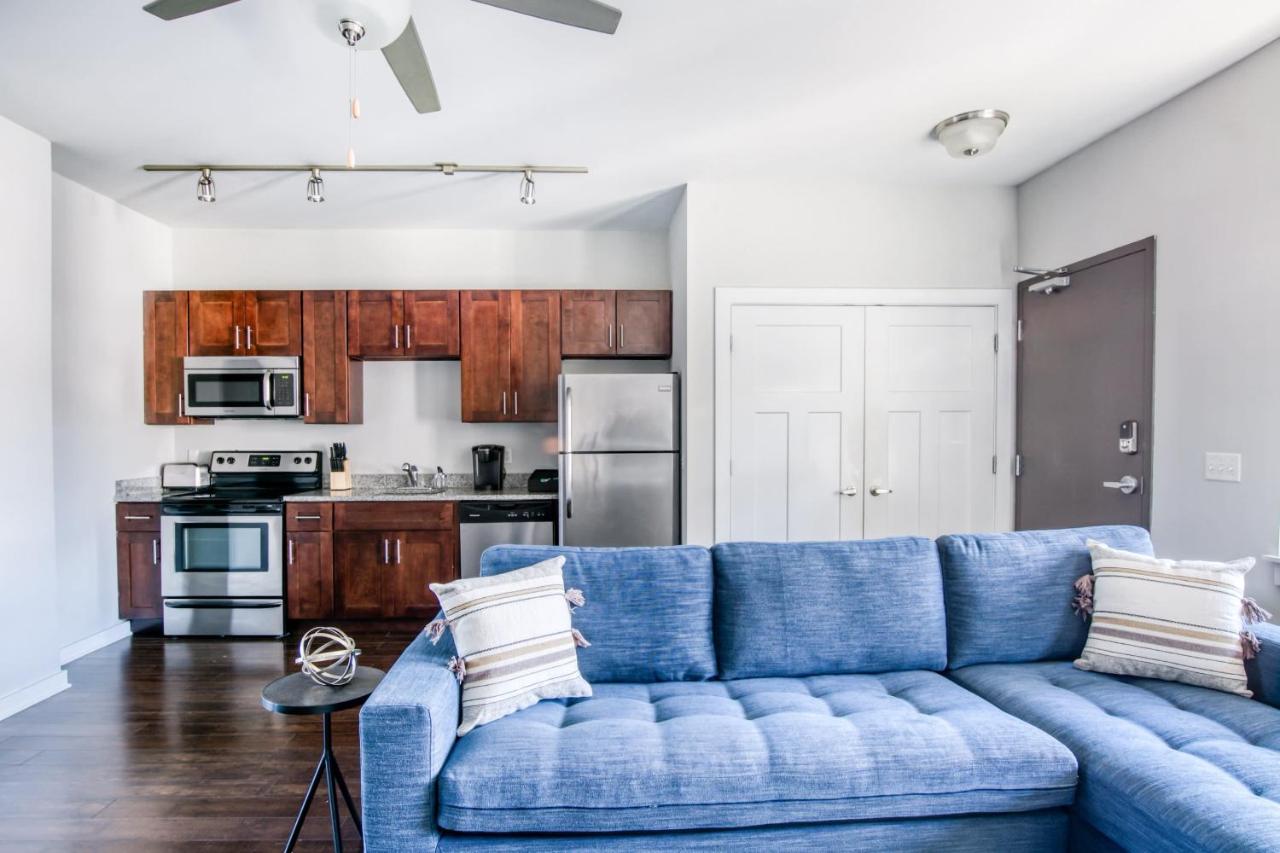 CozySuites Music Row Modern 1BR w free parking 17 - 4