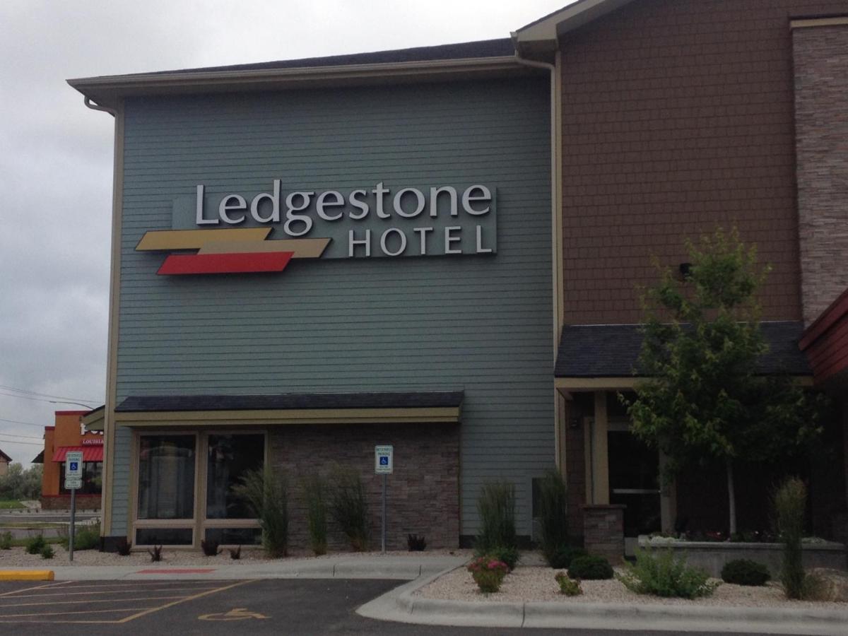 Ledgestone Suites Hotel Billings — photo 7