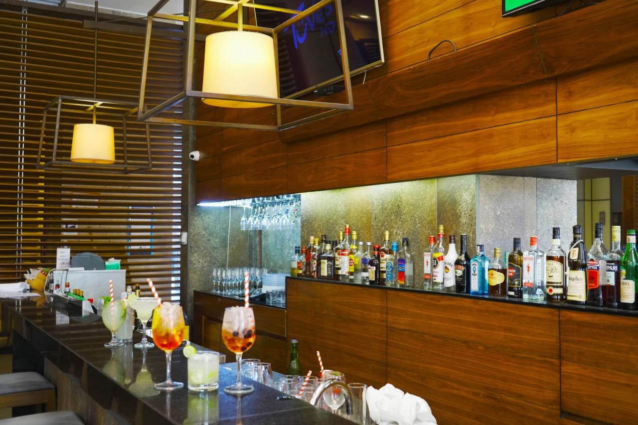 Hilton Garden Inn Santiago Airport photo