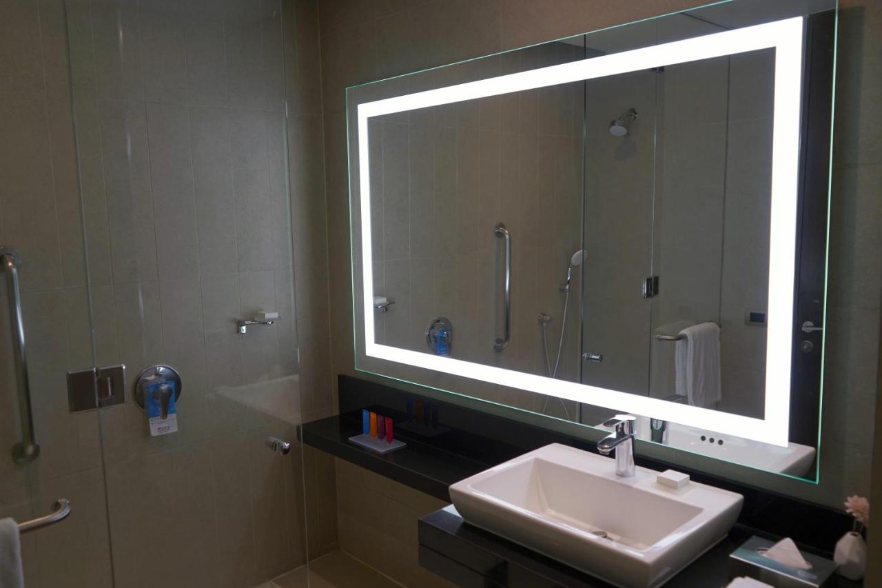 Hilton Garden Inn Santiago Airport photo