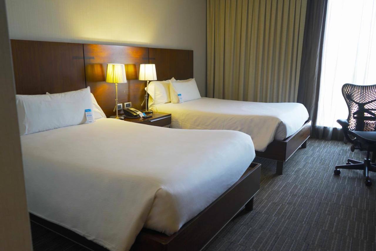 Hilton Garden Inn Santiago Airport photo