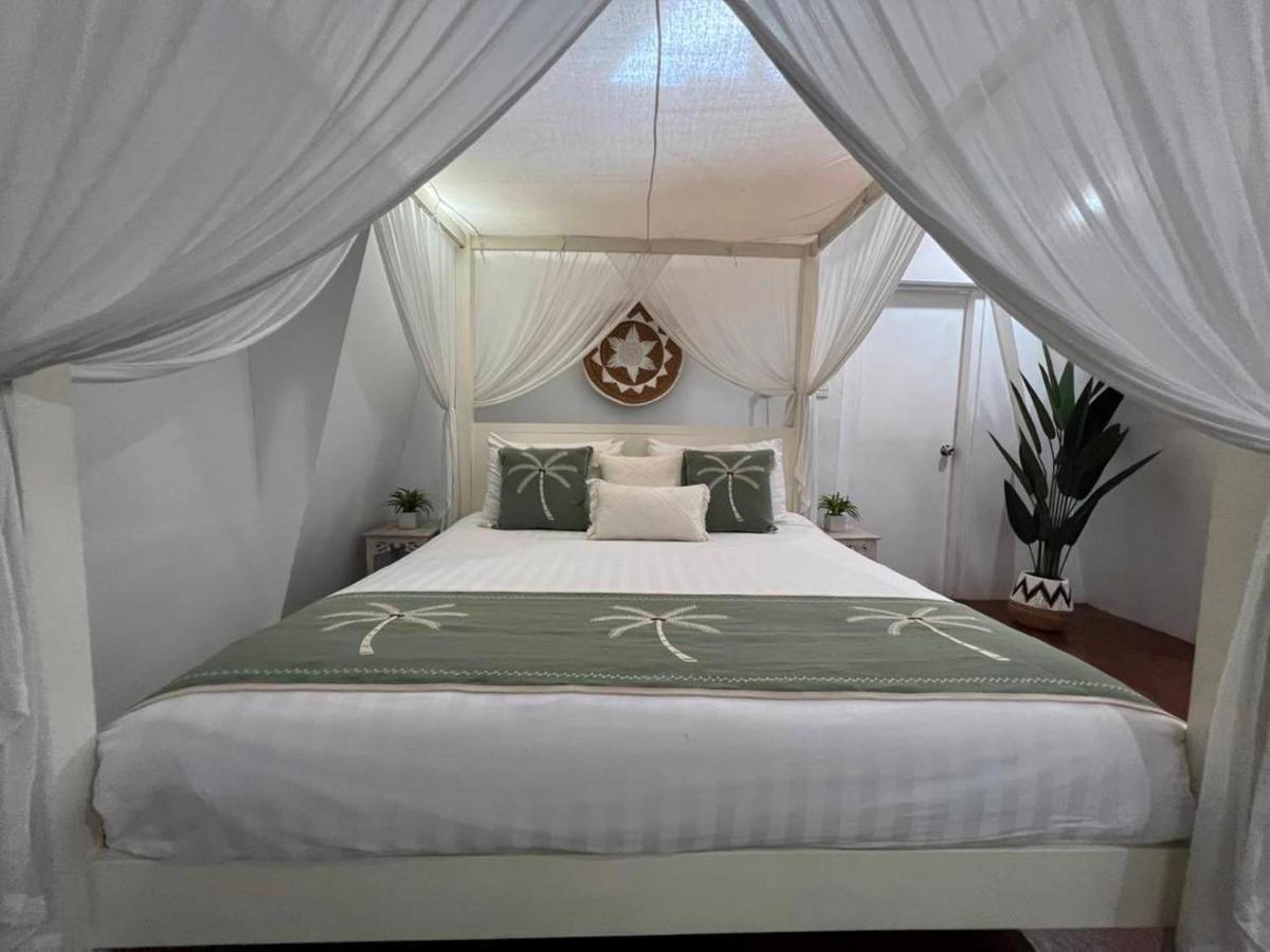 Tiga Pantai Villa Legian - 2