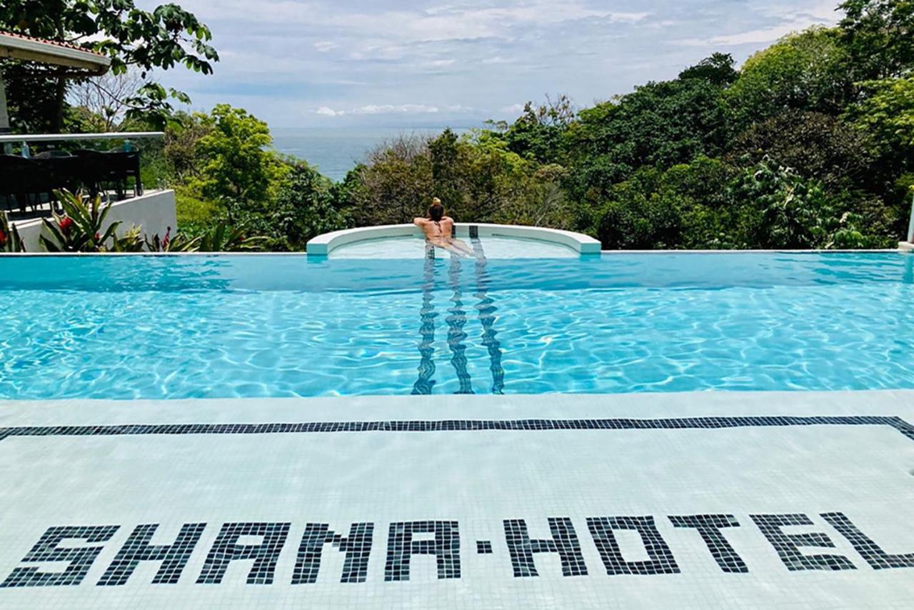 Shana by the Beach Manuel Antonio photo