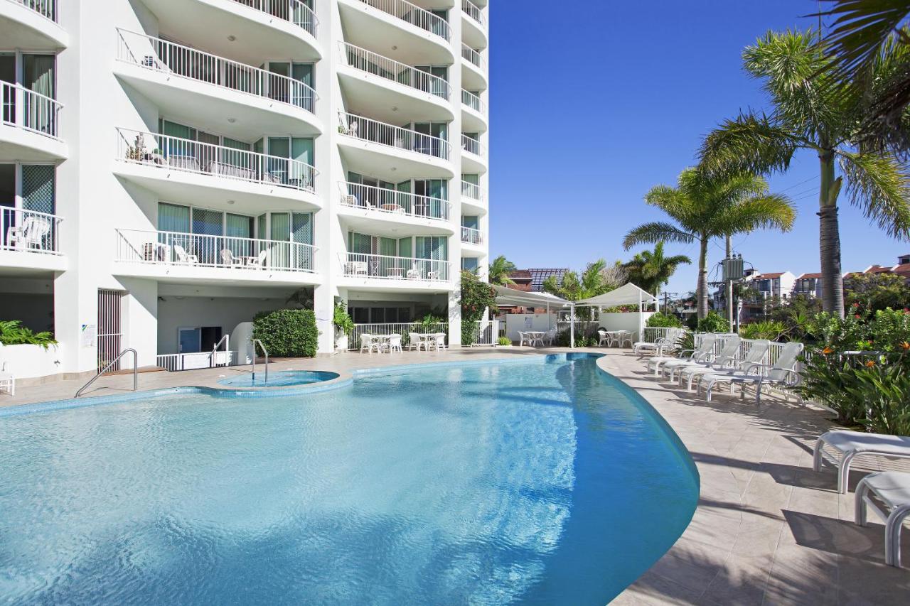 Crystal Bay On The Broadwater photo