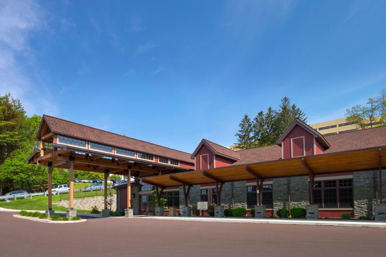 Pine Barn Inn — photo 13