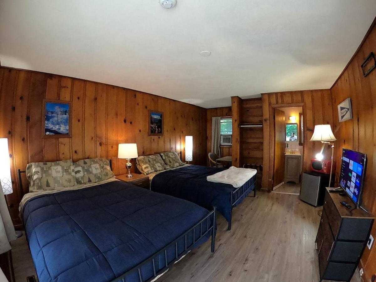 Heart of the Berkshires Motel — photo 24