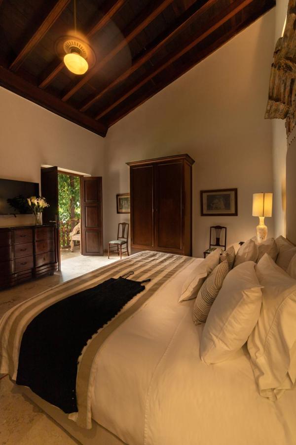 Hotel Boutique Casa Del Arzobispado photo