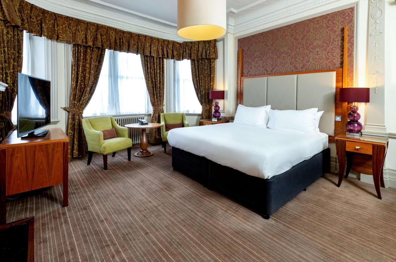 Superior King Guest Room