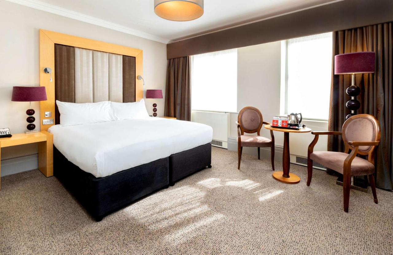 King Guest Room