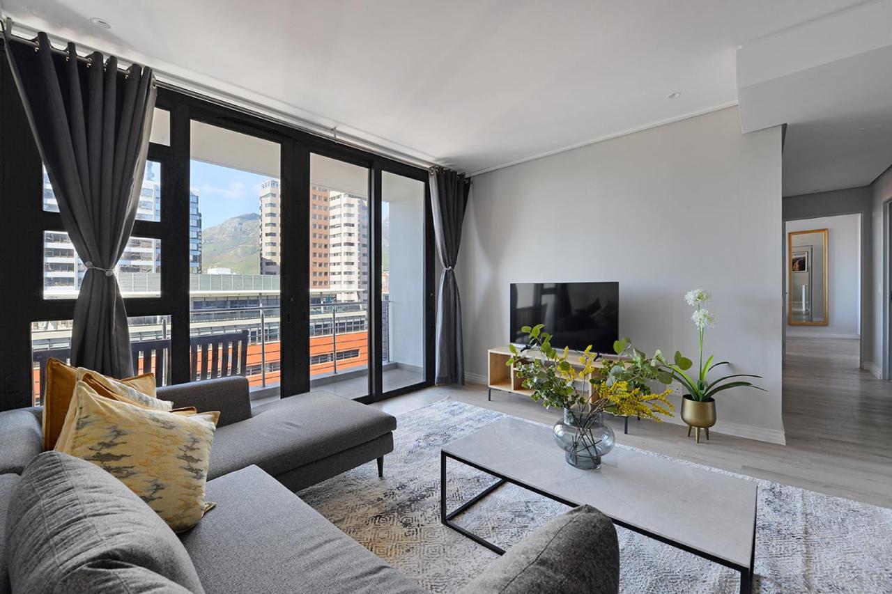 Maryam - Designer apartment, stunning views - 5