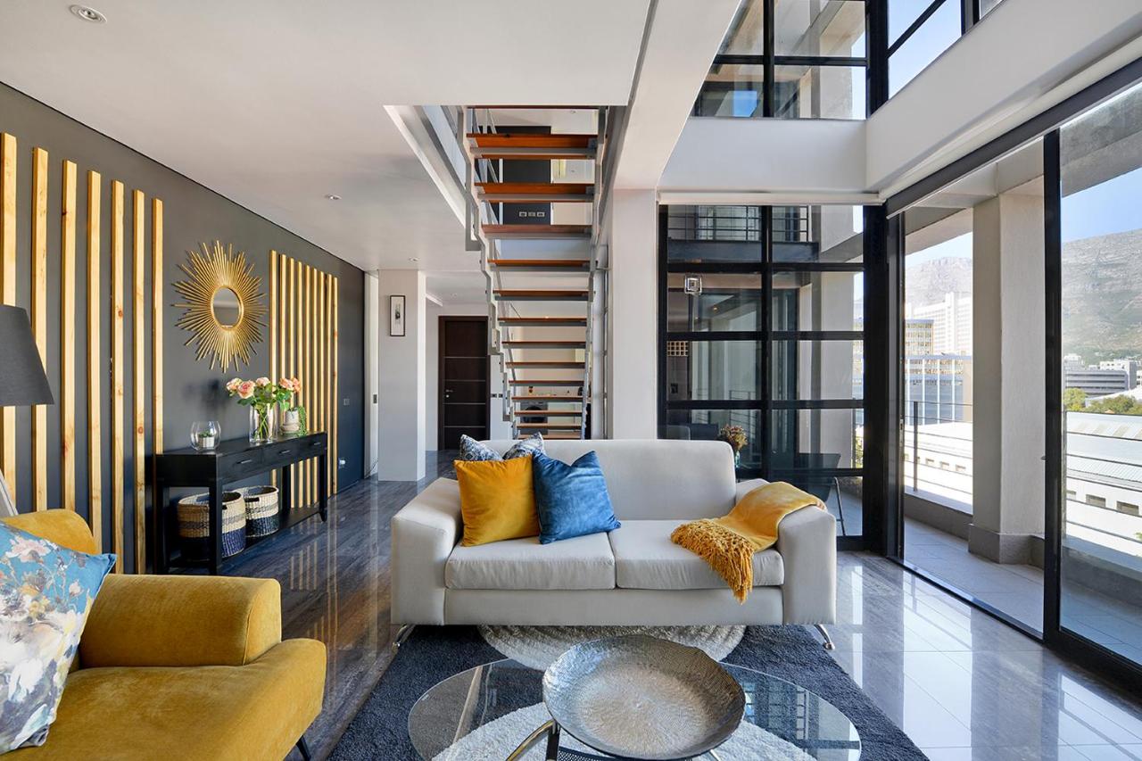 Rose - Luxury City living with views! - 4