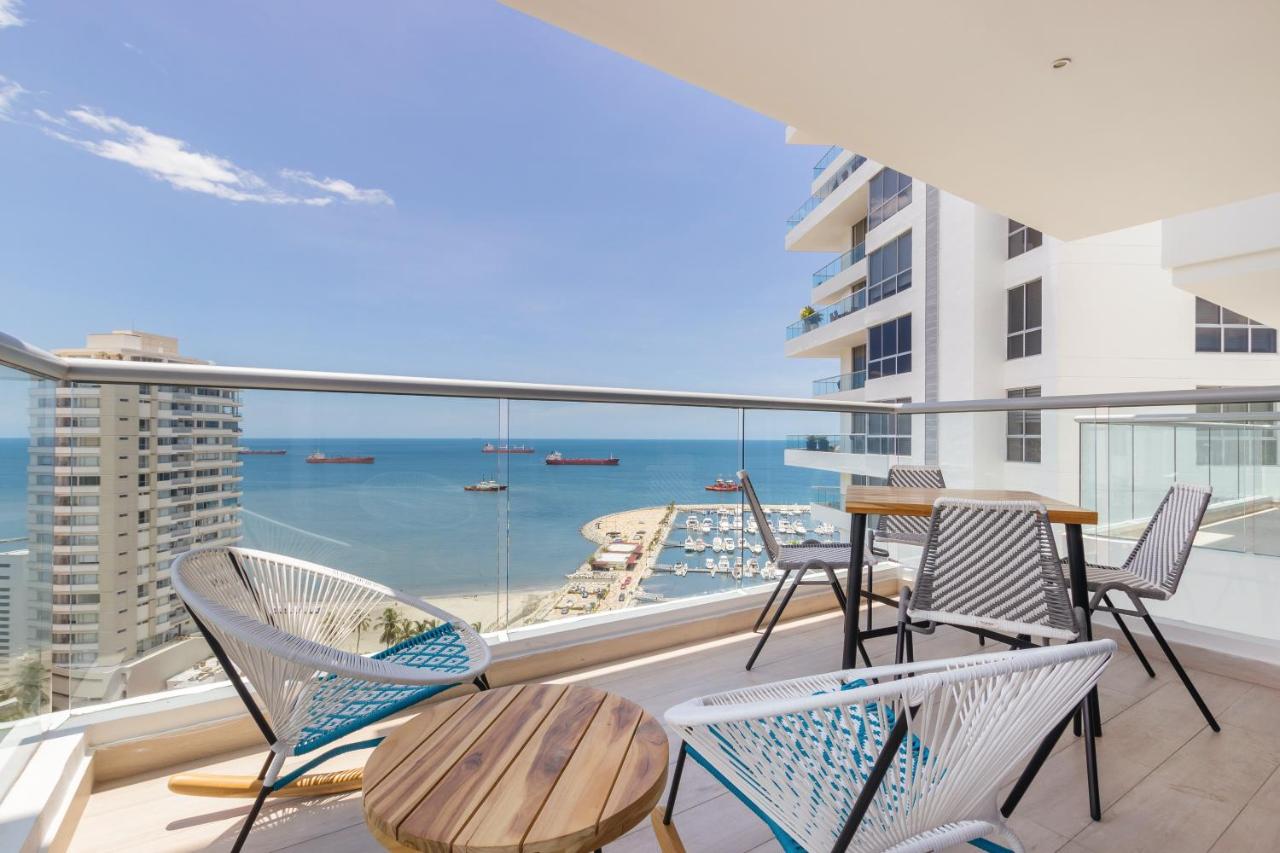 Grand Marina Suites Santa Marta photo