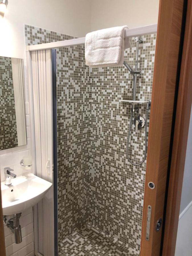 Rent Rooms Colosseum - 3