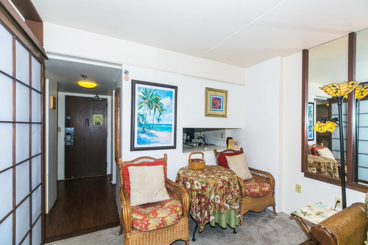 Ilikai Tower 430 Lagoon View 1BR photo
