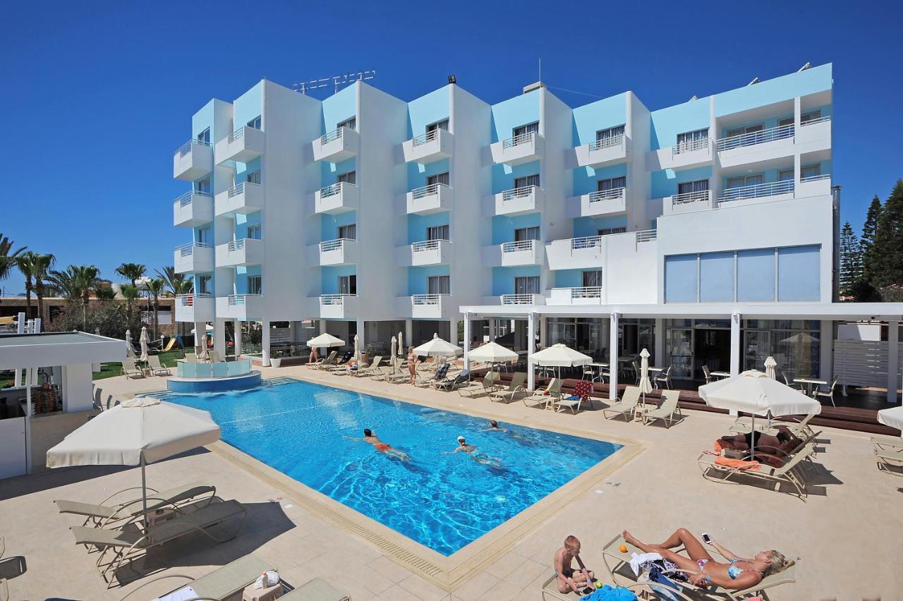 Okeanos Beach Boutique Hotel photo