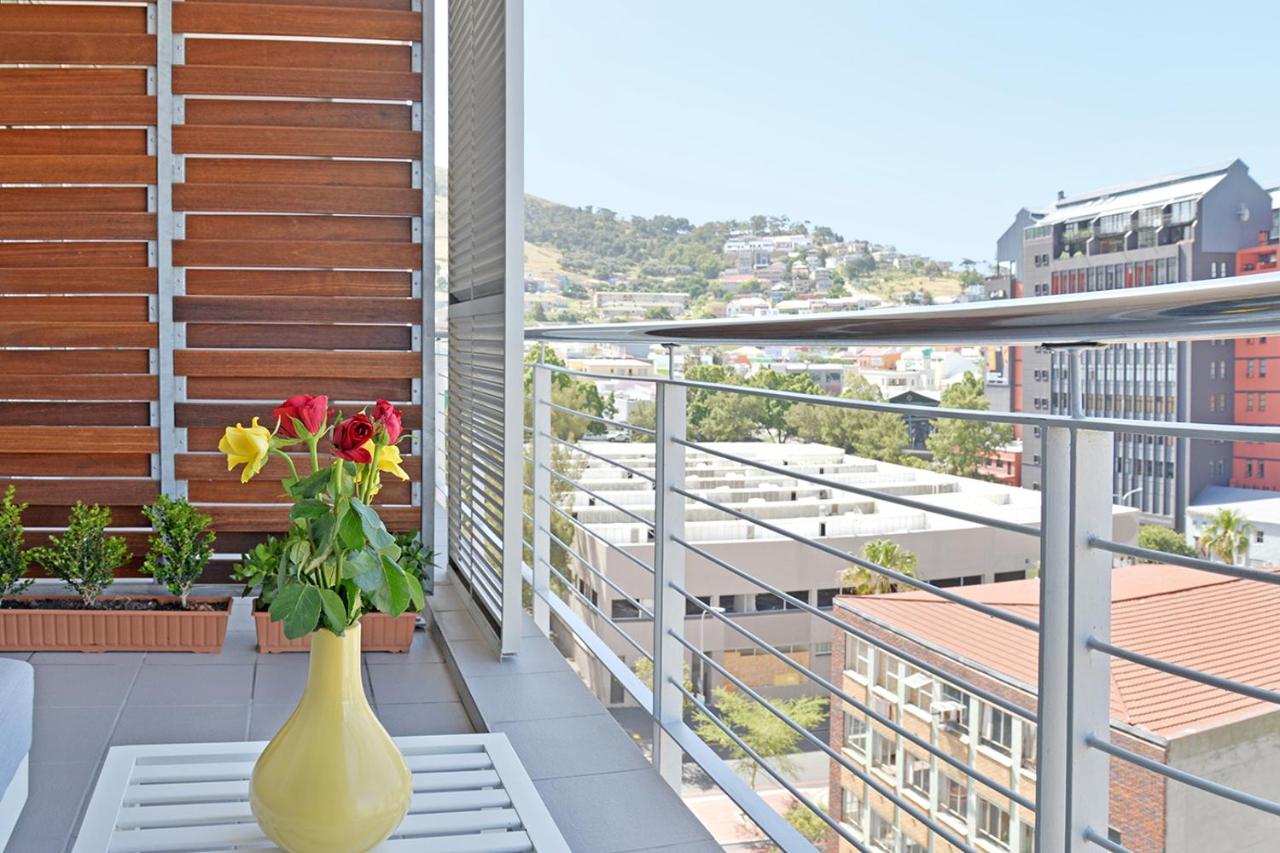 Margot - Luxury apartment, City, Ocean & Mountain views! - 3