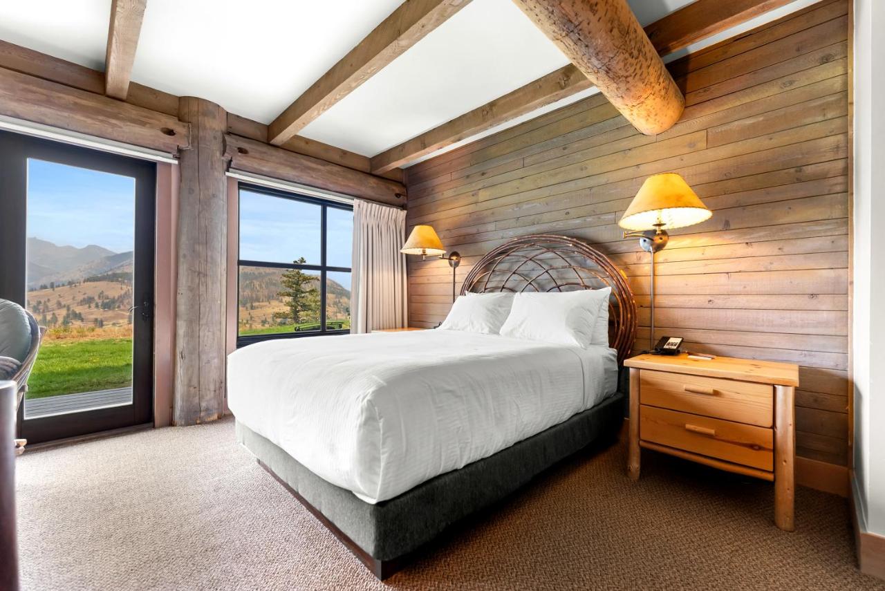 Sun Mountain Lodge — photo 11