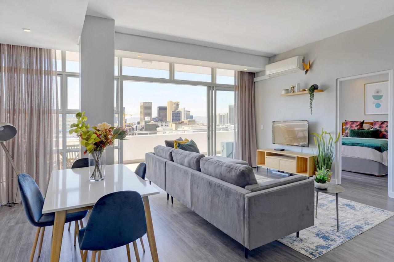 Lyra - Chic Urban Apartment living in the heart of Cape Town - 3