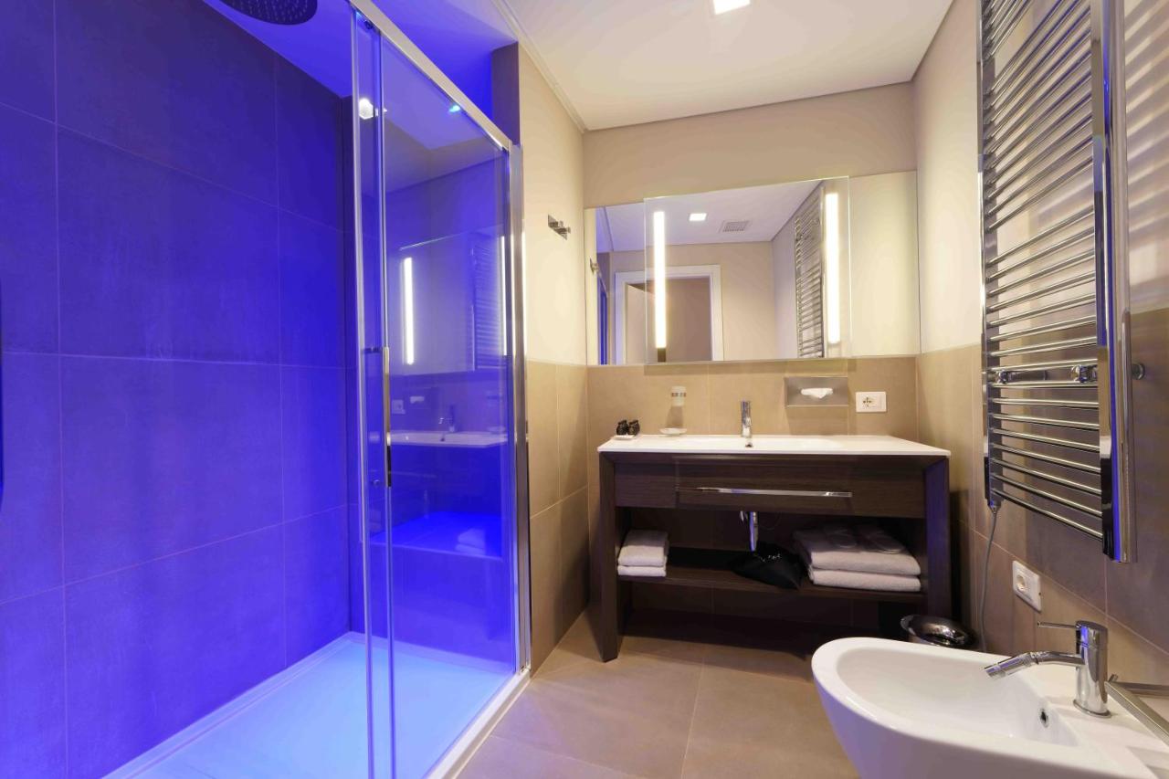 DoubleTree by Hilton Yerevan City Centre photo