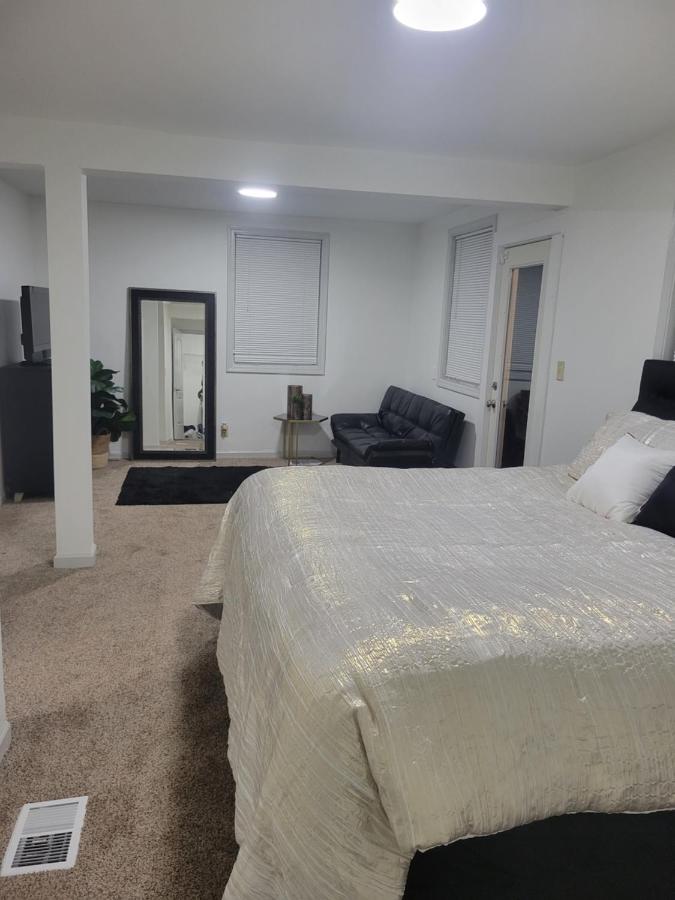 The 3060 Guest House — photo 2