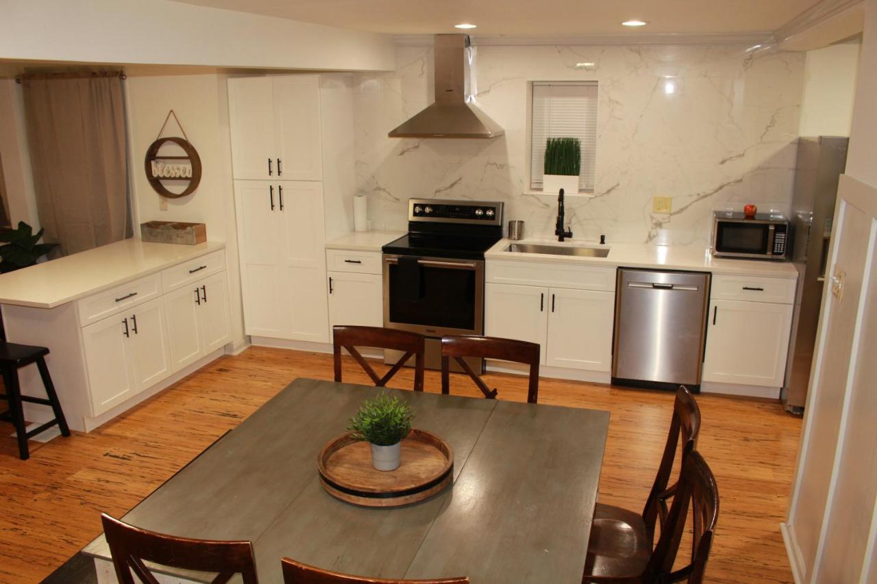 The 3060 Guest House — photo 13