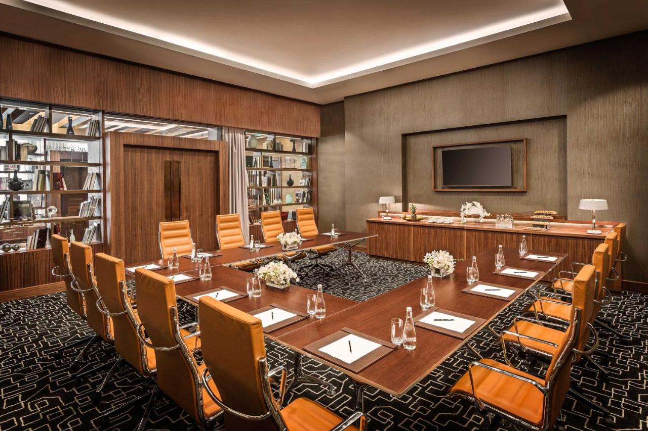 Sheraton Baku Intourist photo