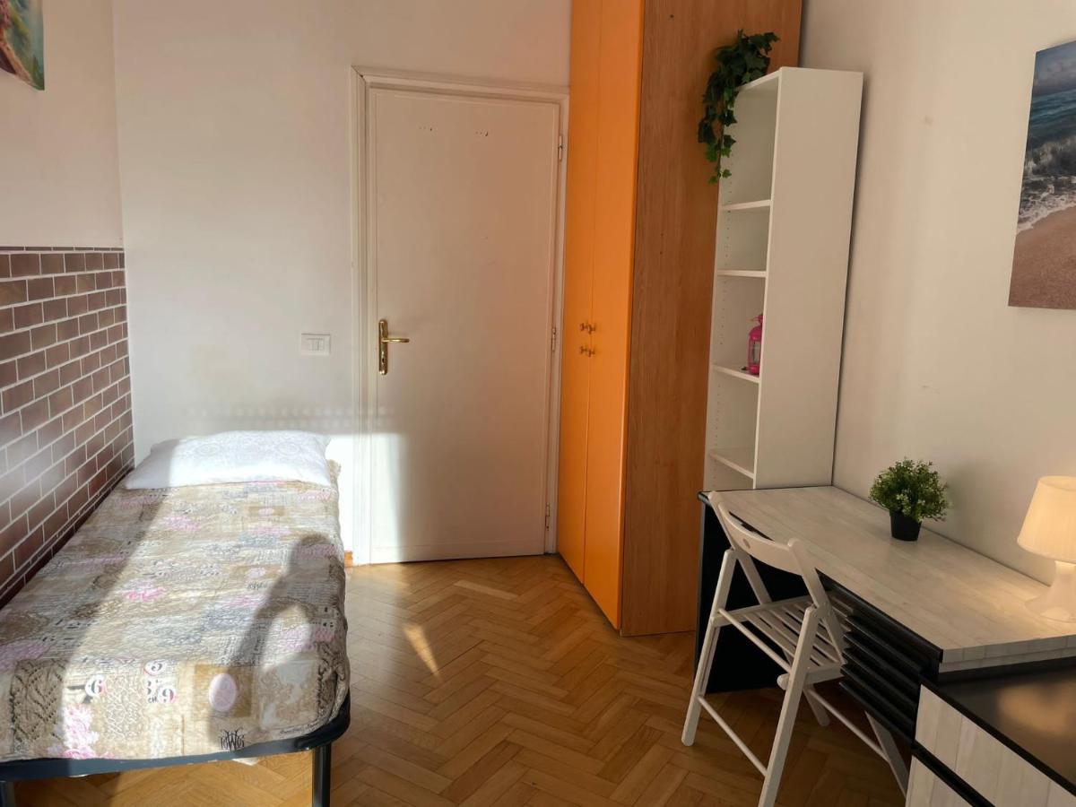 Group Apartment Roma - 5