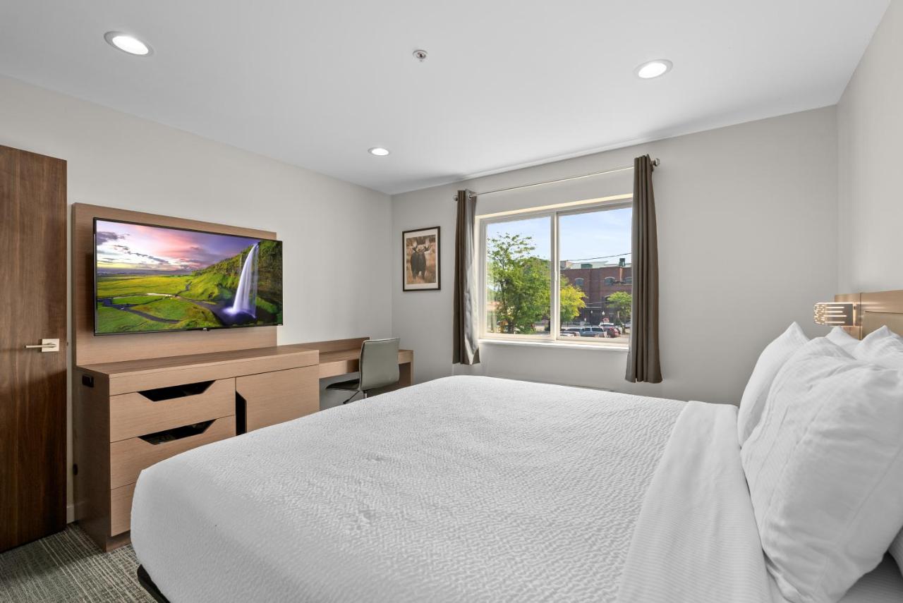Sandpoint Hotel & Suites Downtown — photo 18