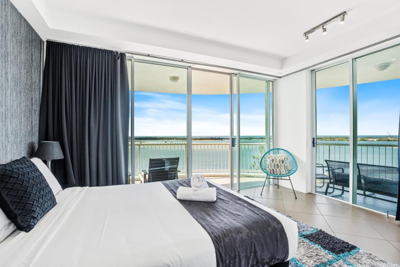 Crystal Bay On The Broadwater photo
