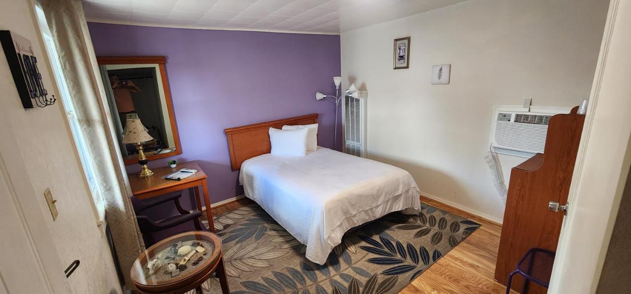 Rose's Motel — photo 3