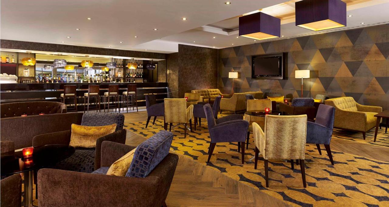 DoubleTree by Hilton Woking photo
