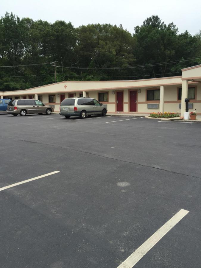 Bel-Air Motor Inn — photo 18