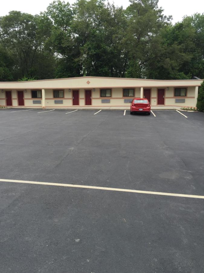 Bel-Air Motor Inn — photo 19