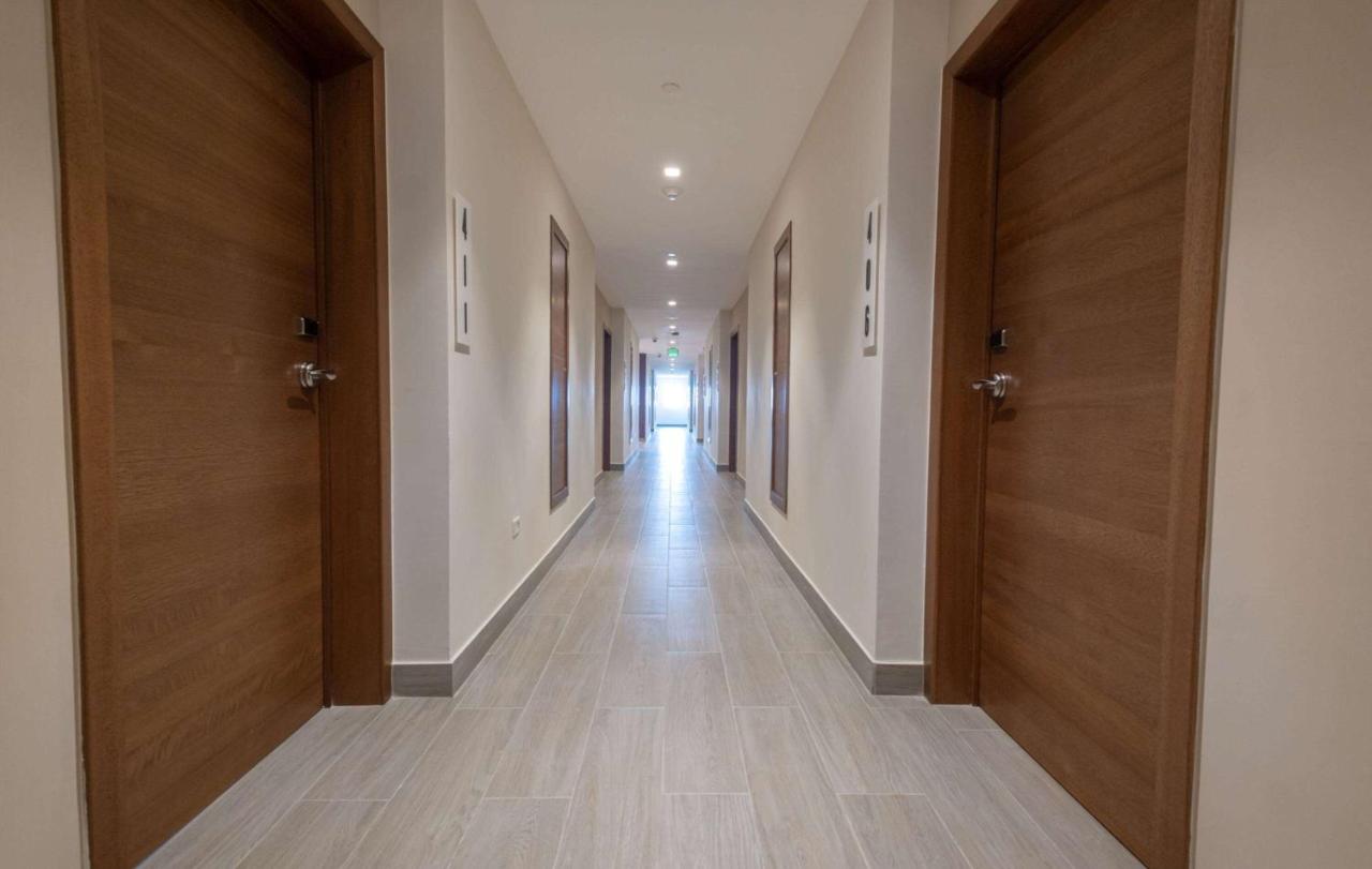 Super 8 by Wyndham Manzanillo - 3