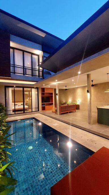 Villa Akhila 2 - 2 BR modern tropical villa at the heart of Seminyak - 4