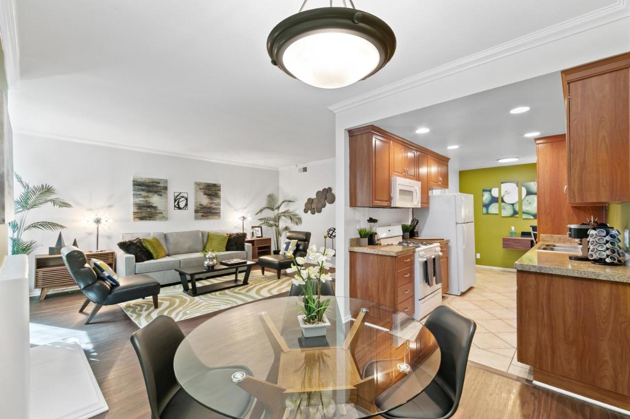 Beverly Hills Gem 1 BR Apt with Parking 218 - 5