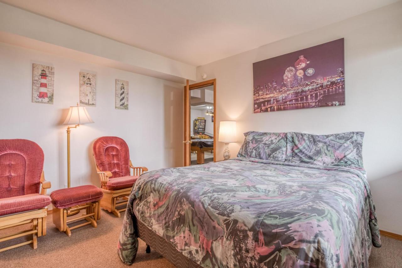 Hide-A-Way Ocean Suites — photo 24