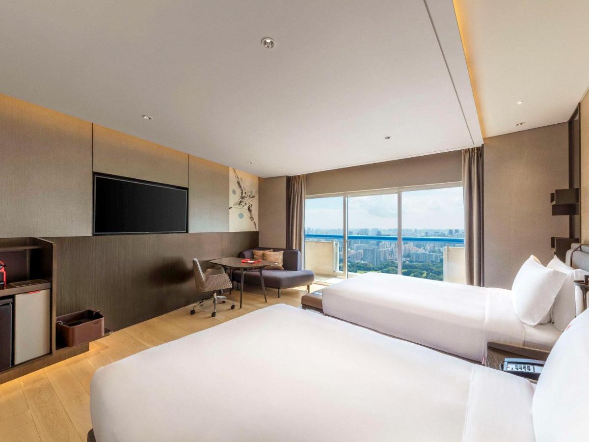 Swissotel The Stamford - Laterooms