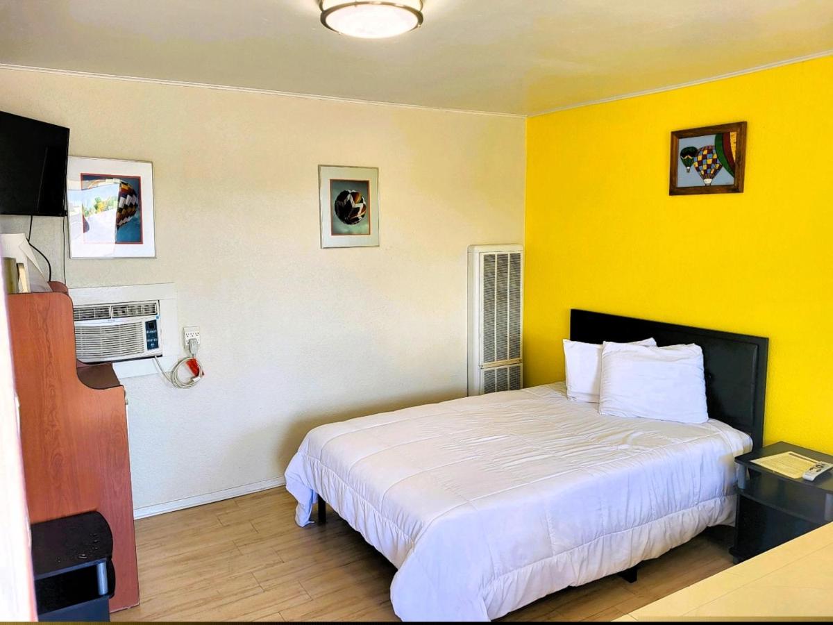 Rose's Motel — photo 9