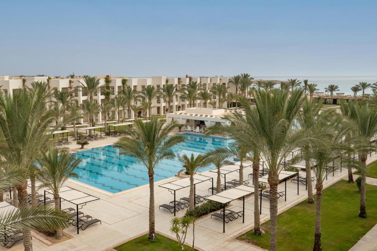 Jaz Crystal, Almaza Bay