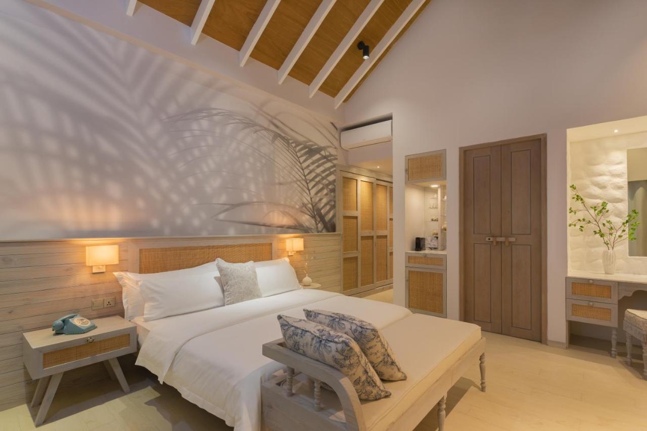 Malahini Kuda Bandos Resort - 3