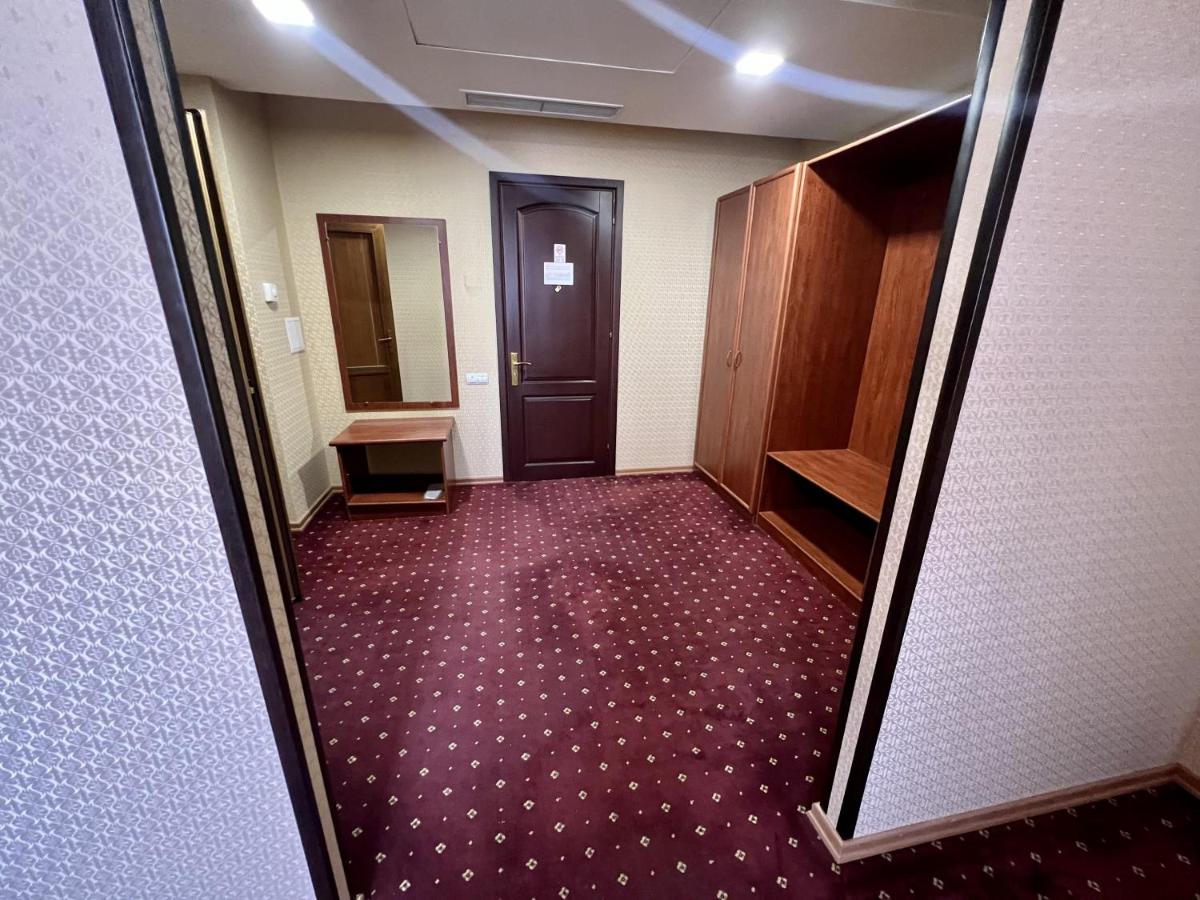 Armenian Royal Palace photo