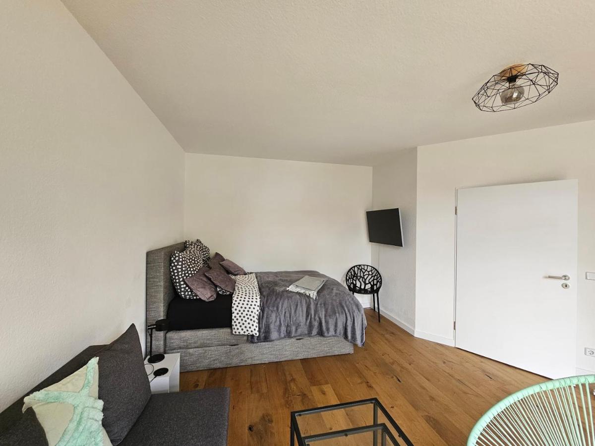 Casa Frida - Business Apartment near Airport BER, kitchen, bathroom, balcony, car park - 5