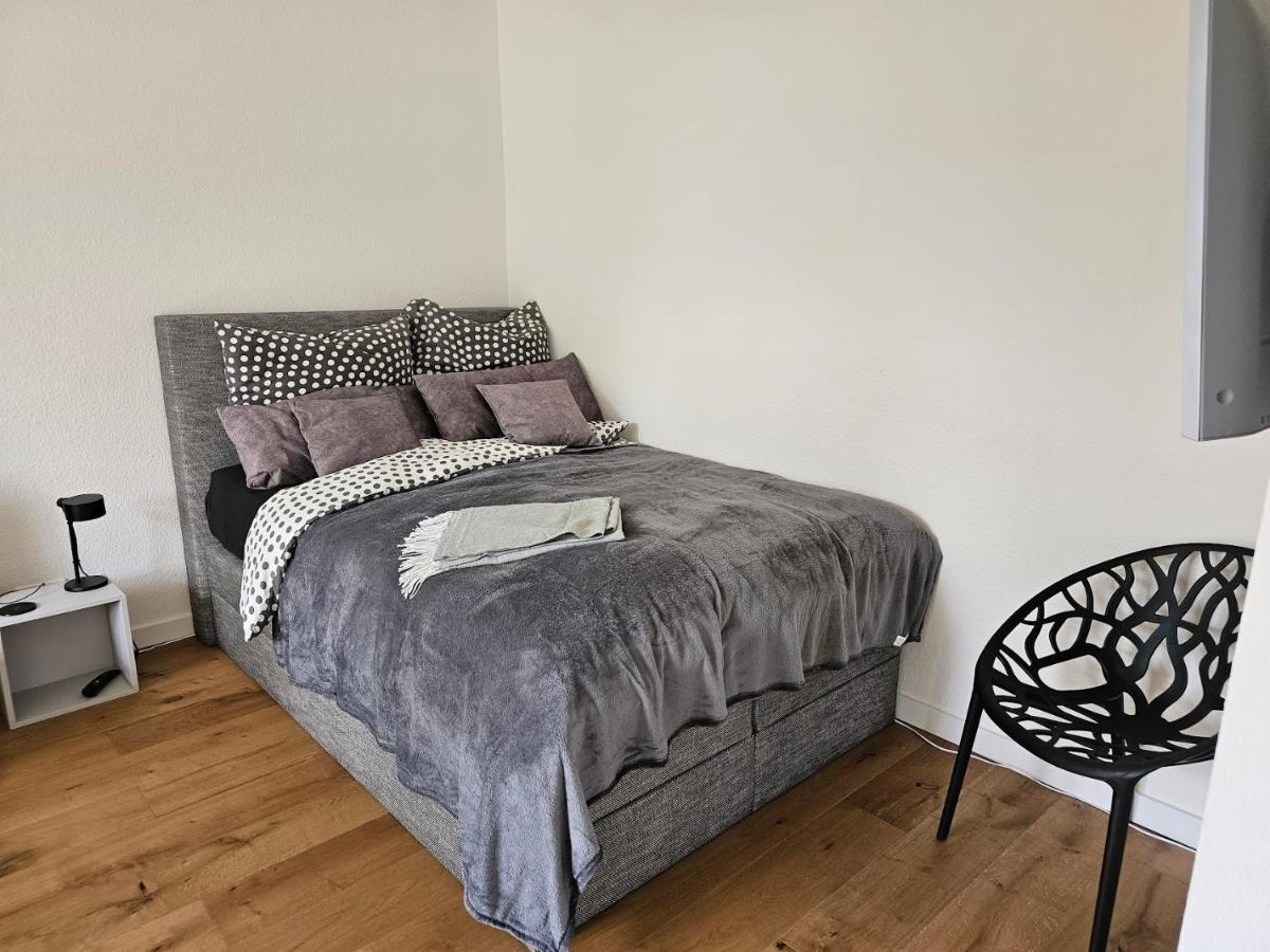 Casa Frida - Business Apartment near Airport BER, kitchen, bathroom, balcony, car park - 2