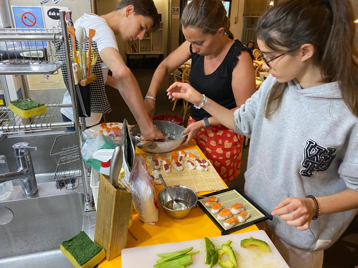 Sakura Hostel Asakusa - 5