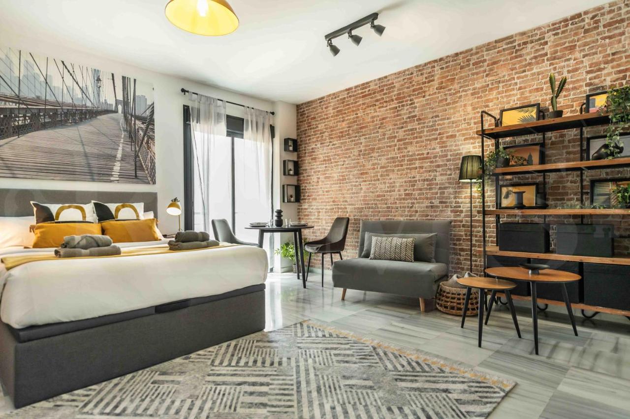 Modern Studio with Private Rooftop Terrace by REMS - 2