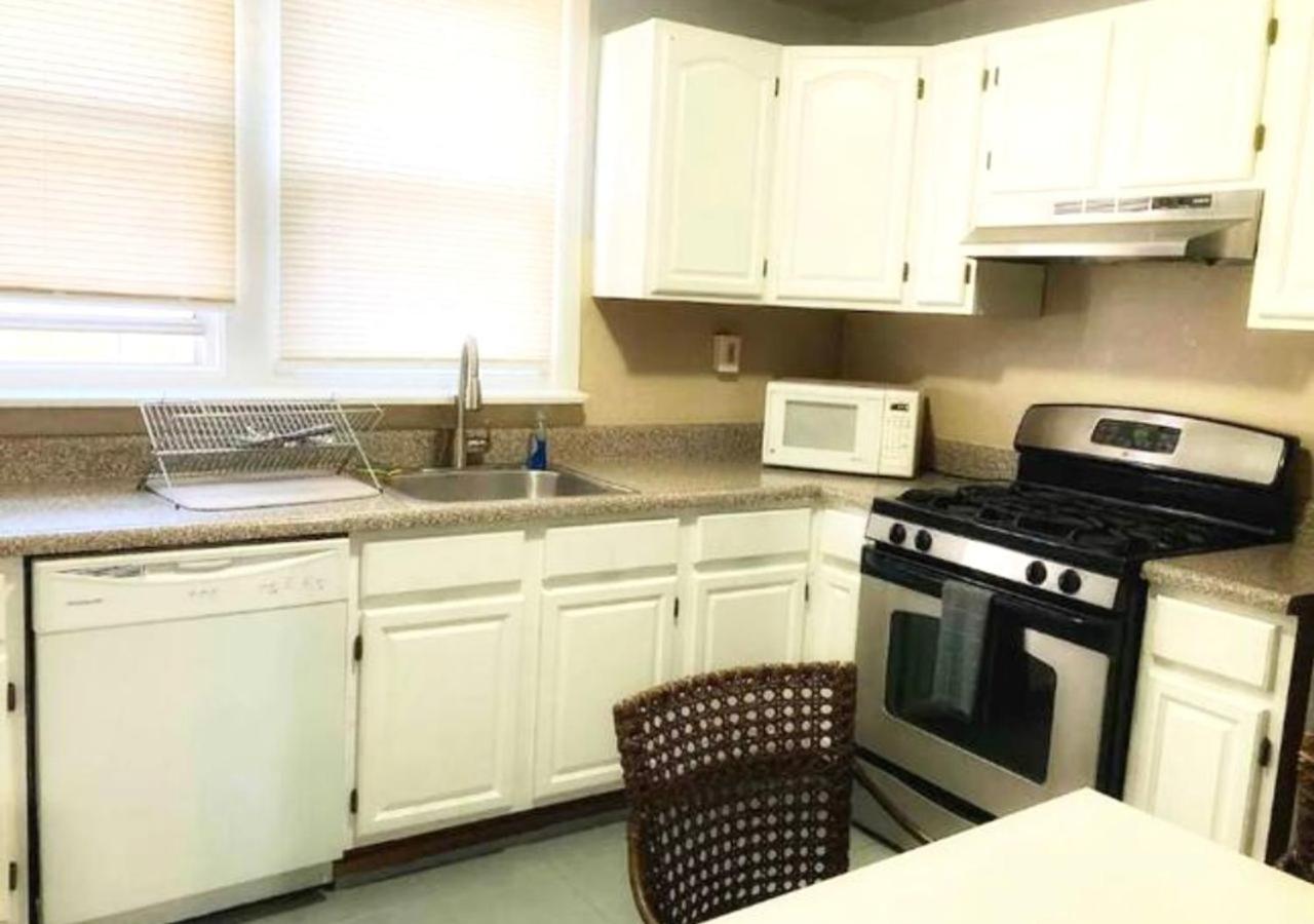 Clover2900 Apartment & Rooms in S Philly — photo 16