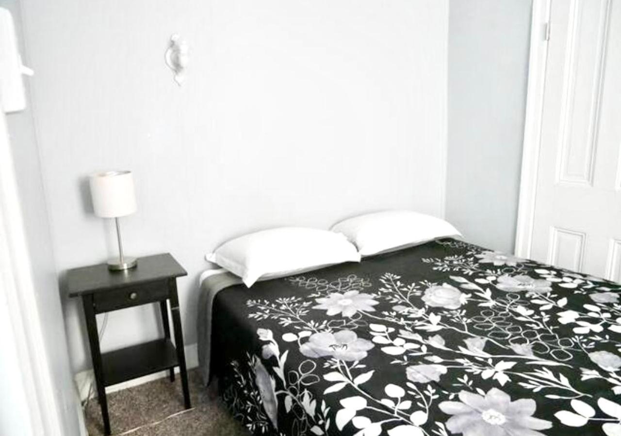 Clover2900 Apartment & Rooms in S Philly — photo 9